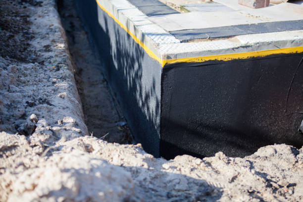 Professional Vapor Barrier Installation technician working in Oak Brook, IL